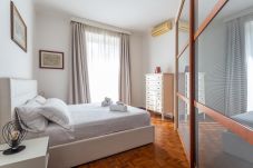 Appartamento a Roma - Modern 2BDR apartment in vibrant Prati neighborhood