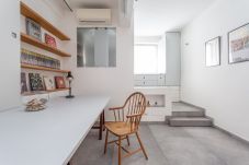 Appartamento a Roma - Flaminio Historic Charm and Modern Flair