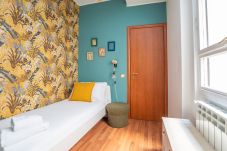 Appartamento a Roma - St Peters Colorful 3BDR Apartment