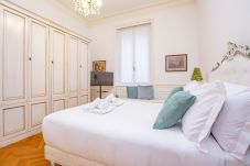 Appartamento a Roma - City Charm 3 BDR Apartment