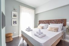 Appartamento a Roma - Chic Spanish Steps Retreat 