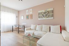 Appartamento a Roma - St. Peter’s Bright Apartment with Terrace