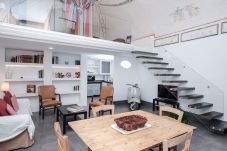 Apartment in Rome - Art Design Studio Loft Trastevere