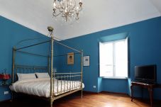 Rent by room in Rome -  Trevi palazzo storico B&B La Suite Blu