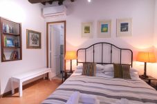 Apartment in Rome - Monte Giordano