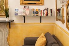 Apartment in Rome - Cozy & Chic Suite near Campo de' Fiori