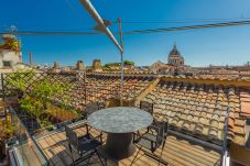 Apartment in Rome - Spanish Steps Rooftop Penthouse