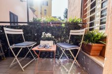 Apartamento en Roma - Colosseum 2BR Elegance and Charm